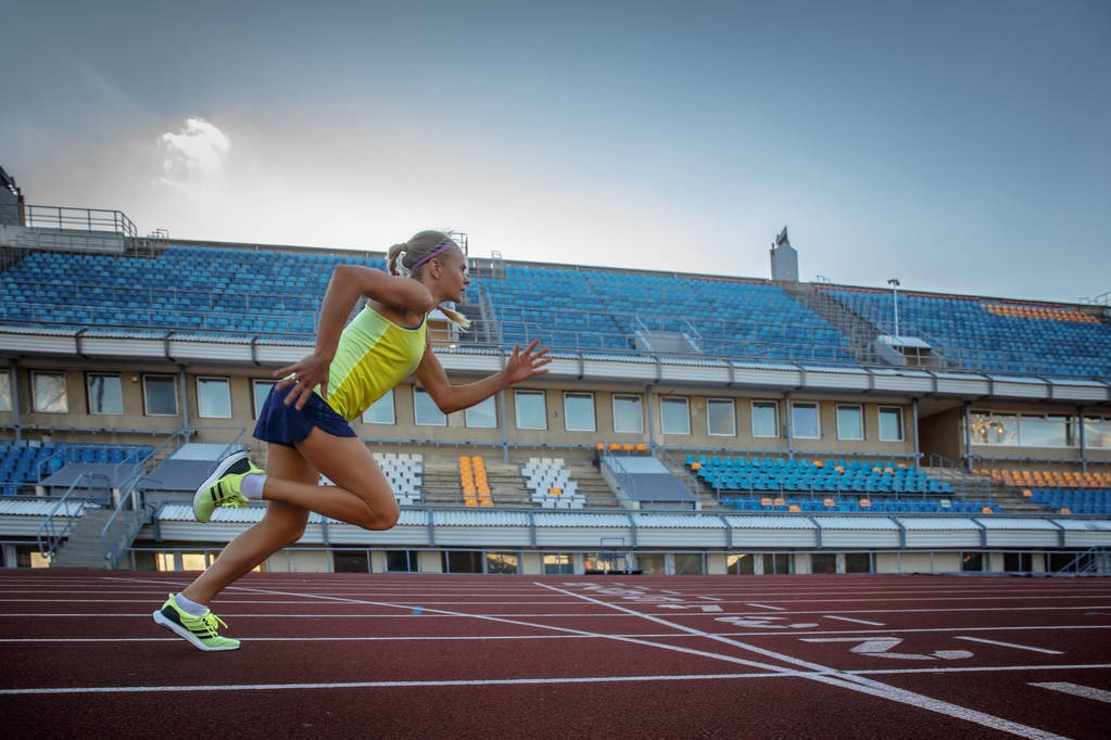 英足总杯：托特纳姆热刺VS阿斯顿维拉 赛前全方位分析及比分预测