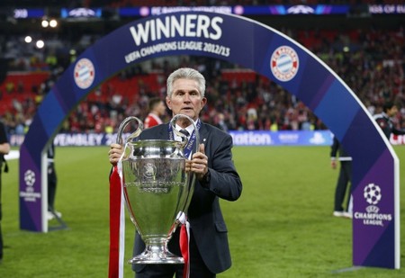 瞬息万变的 瞬息万变的